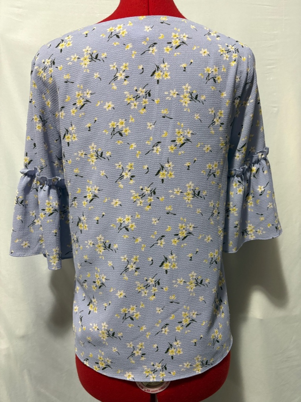 Everly Lavender Floral Ruffle Sleeve Blouse SM470 - Picture 3 of 5